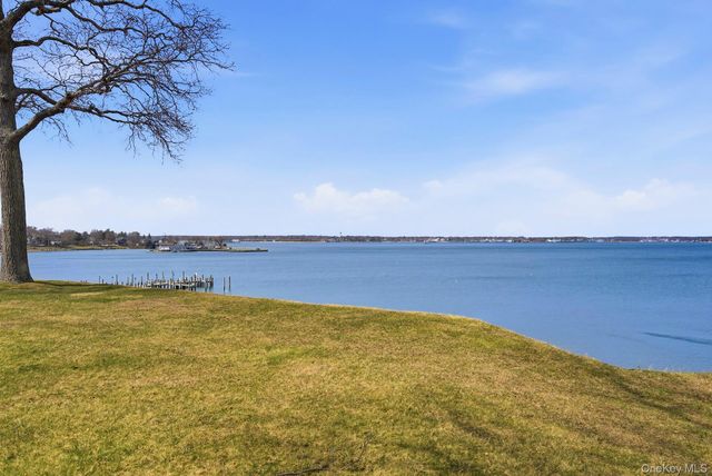 13 Winthrop Road 24, Shelter Island Heights, NY 11964