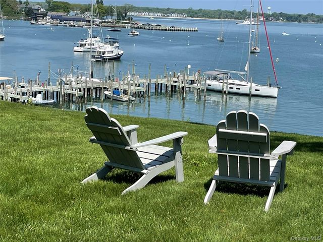 13 Winthrop Road 24, Shelter Island Heights, NY 11964