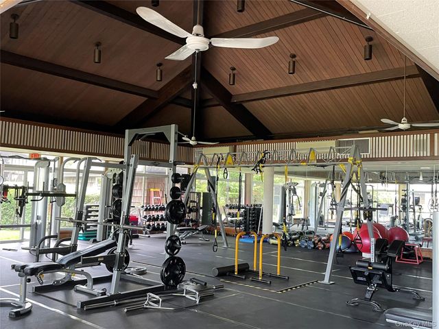 13 Winthrop Road 24, Shelter Island Heights, NY 11964
