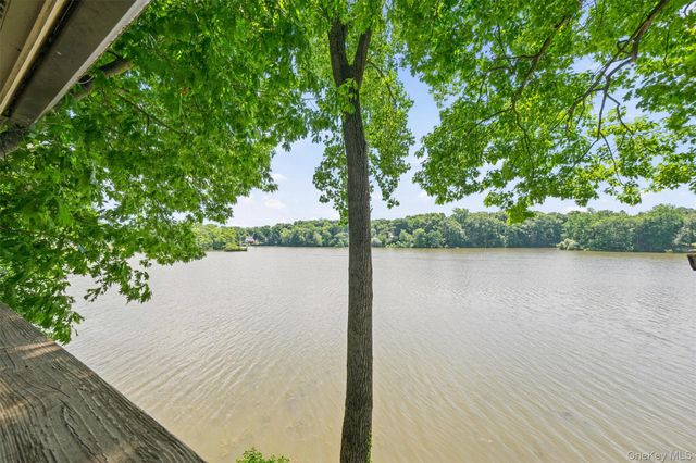 101 Westchester Avenue, Buchanan, NY 10511