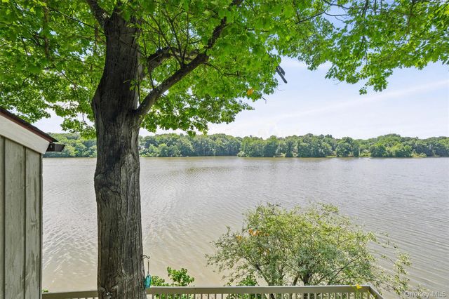 101 Westchester Avenue, Buchanan, NY 10511
