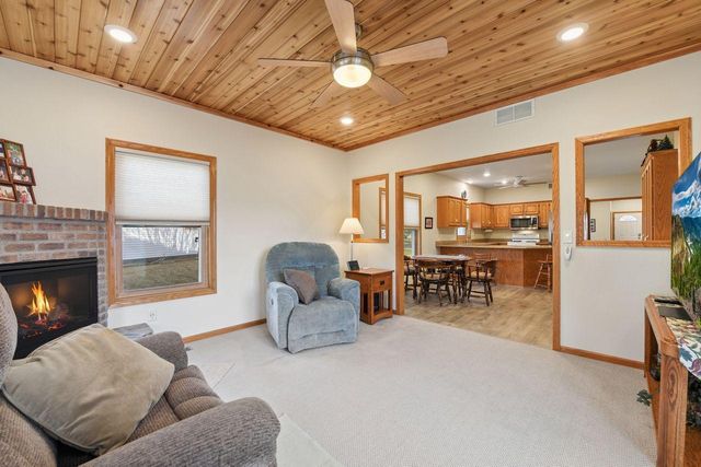 810 2nd Street NW, New Prague, MN 56071