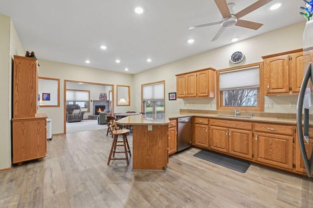 810 2nd Street NW, New Prague, MN 56071