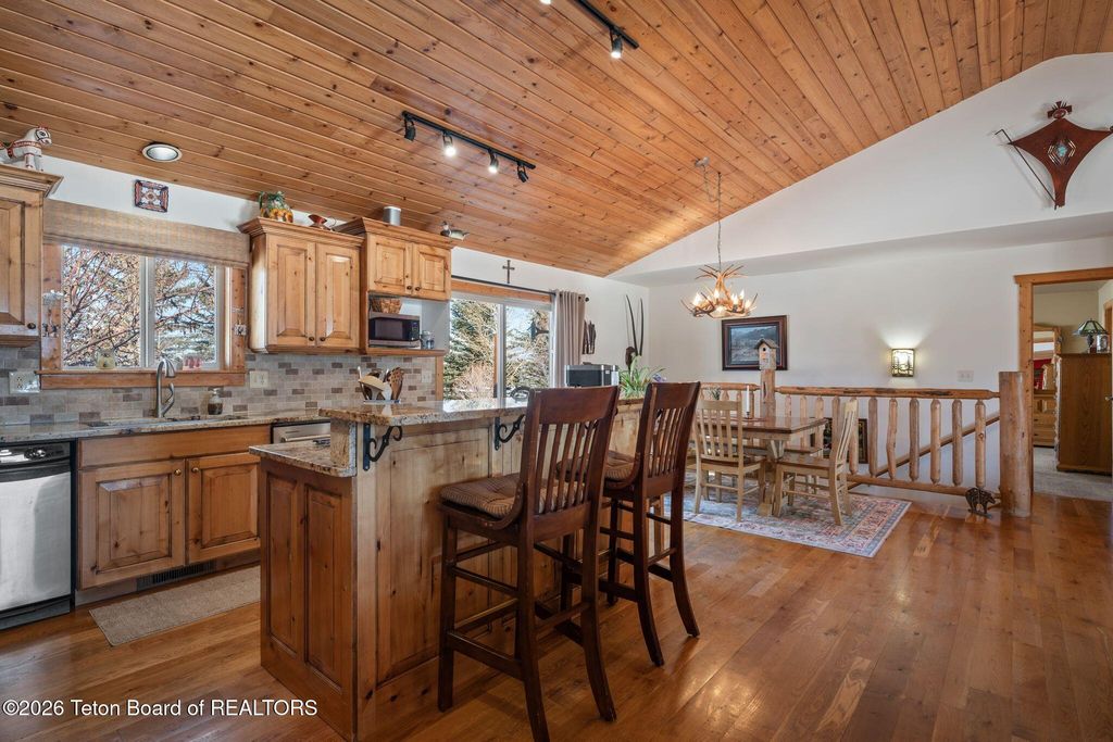 1690 PROUDFOOT Lane, Victor, ID 83455 photo 14