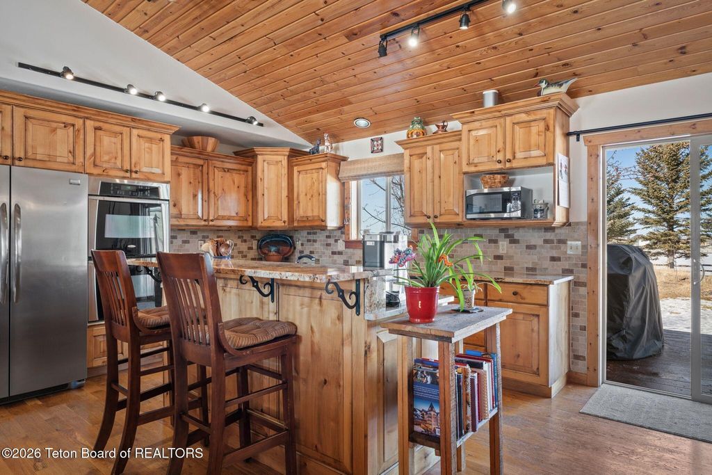 1690 PROUDFOOT Lane, Victor, ID 83455 photo 15