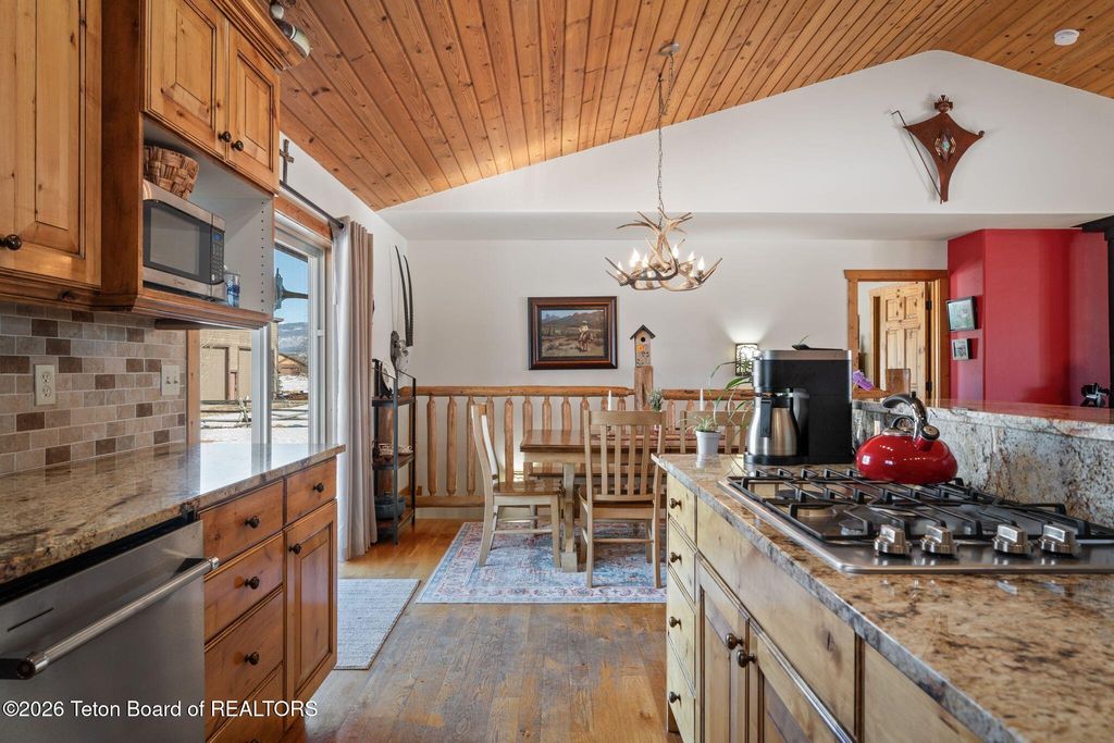 1690 PROUDFOOT Lane, Victor, ID 83455 photo 19