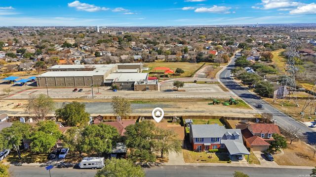 9710 Logans Ridge DR, Converse, TX 78109