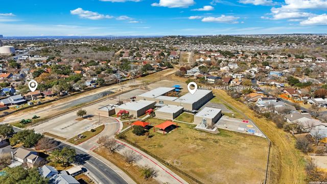 9710 Logans Ridge DR, Converse, TX 78109