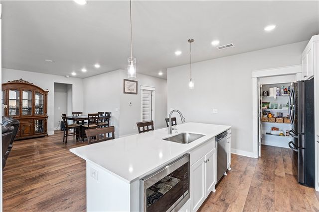 2223 Riggins Avenue, Pea Ridge, AR 72751