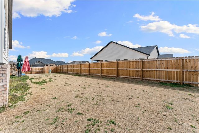 2223 Riggins Avenue, Pea Ridge, AR 72751