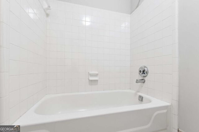 309 Granville Court, Atlanta, GA 30328