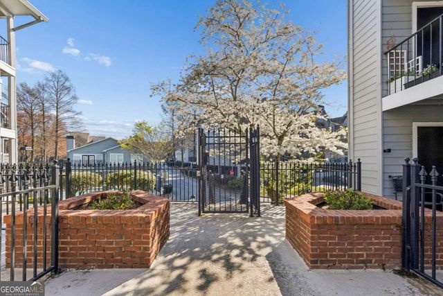 309 Granville Court, Atlanta, GA 30328