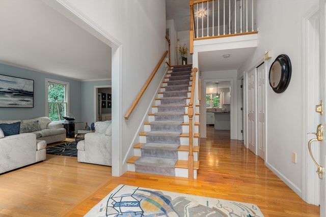 11 Rose Way, Sudbury, MA 01776