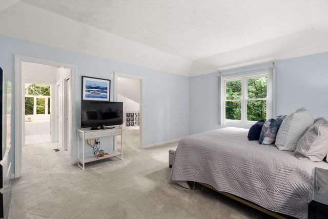 11 Rose Way, Sudbury, MA 01776