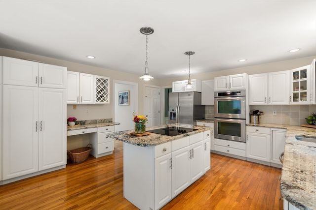 11 Rose Way, Sudbury, MA 01776