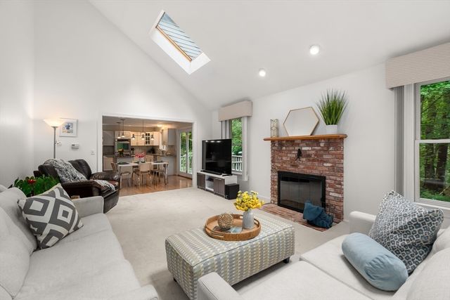11 Rose Way, Sudbury, MA 01776