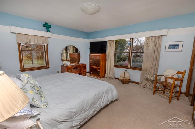 291 E Oak Street, Harrison, MI 48625