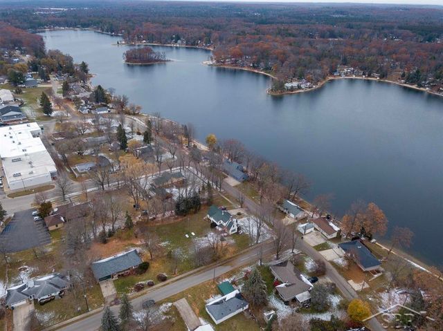 291 E Oak Street, Harrison, MI 48625