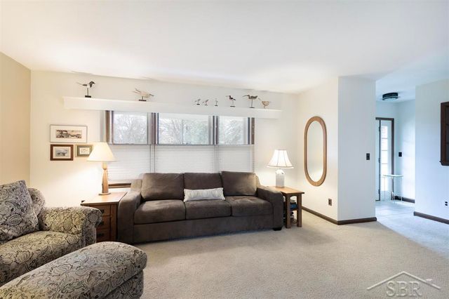 291 E Oak Street, Harrison, MI 48625