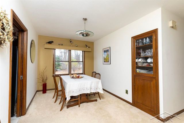 291 E Oak Street, Harrison, MI 48625