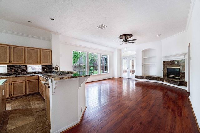 7211 Cambridge Cove Circle, Missouri City, TX 77459