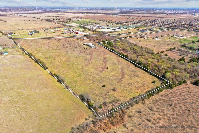 1001 Ovilla Road, Waxahachie, TX 75167