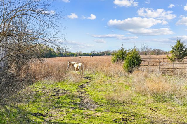 1001 Ovilla Road, Waxahachie, TX 75167