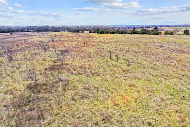 1001 Ovilla Road, Waxahachie, TX 75167