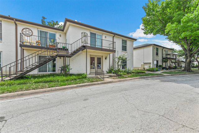 4002 Ridglea Country Club Drive, Fort Worth, TX 76126