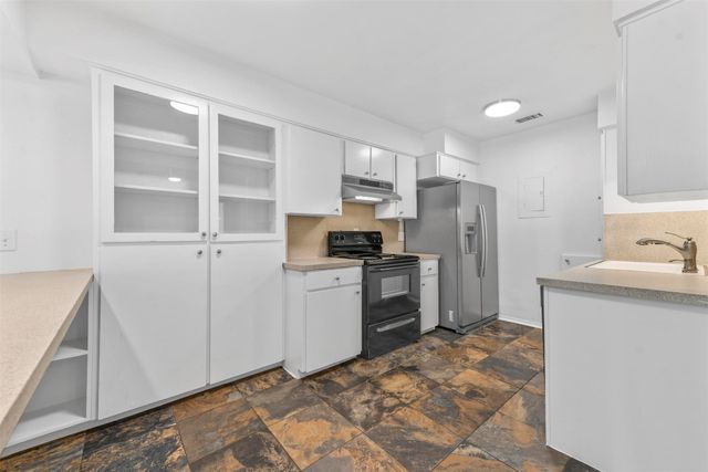 4002 Ridglea Country Club Drive, Fort Worth, TX 76126