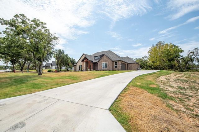 2009 Shady Creek Crossing, Azle, TX 76020