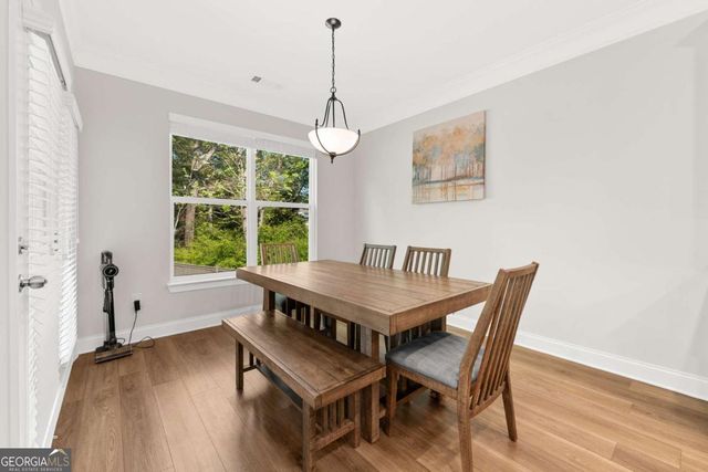 6870 Kate Lane, Flowery Branch, GA 30542