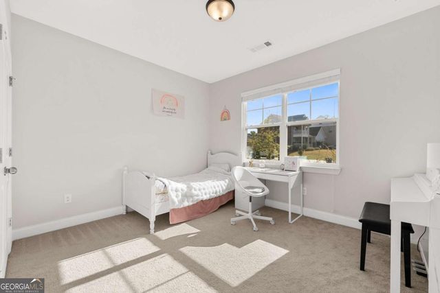 6870 Kate Lane, Flowery Branch, GA 30542