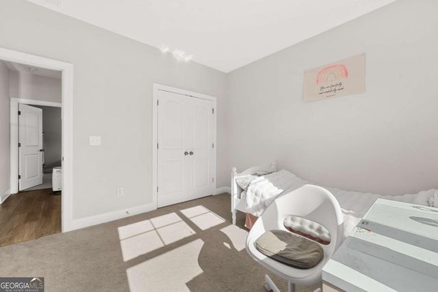 6870 Kate Lane, Flowery Branch, GA 30542