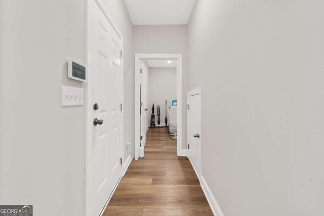 6870 Kate Lane, Flowery Branch, GA 30542