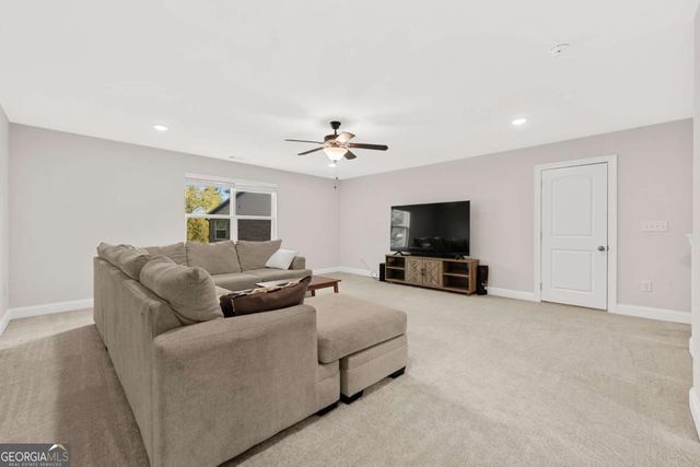 6870 Kate Lane, Flowery Branch, GA 30542