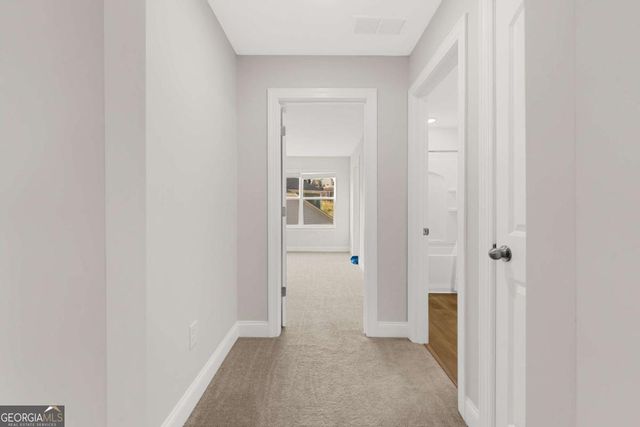 6870 Kate Lane, Flowery Branch, GA 30542