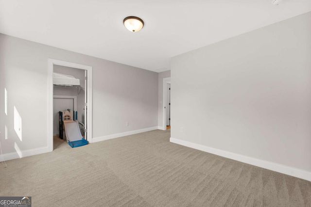 6870 Kate Lane, Flowery Branch, GA 30542