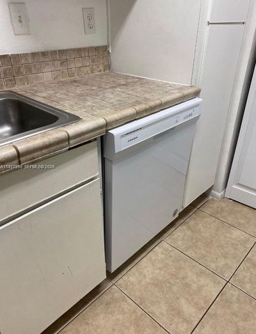 3948 NW 87th Avenue 3948, Sunrise, FL 33351