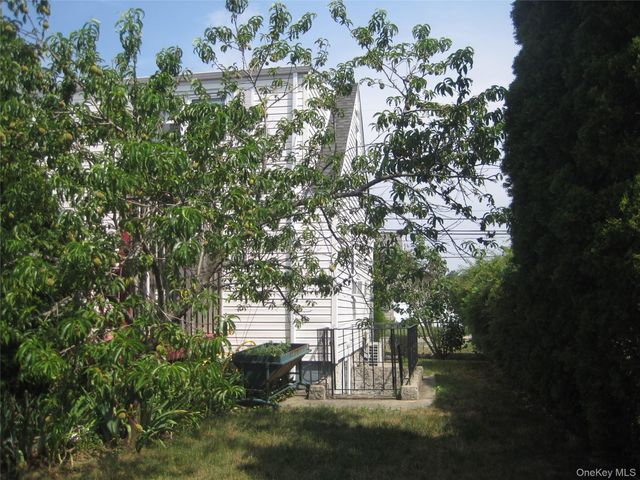 2618 Natta Boulevard, Bellmore, NY 11710