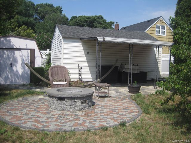 2618 Natta Boulevard, Bellmore, NY 11710