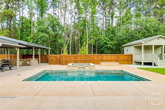 614 Pleasant Hill Church Road, Ellabell, GA 31308