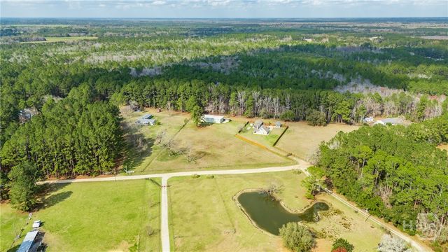 614 Pleasant Hill Church Road, Ellabell, GA 31308