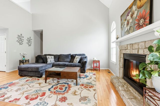 370 Shores Parkway, Rogersville, MO 65742
