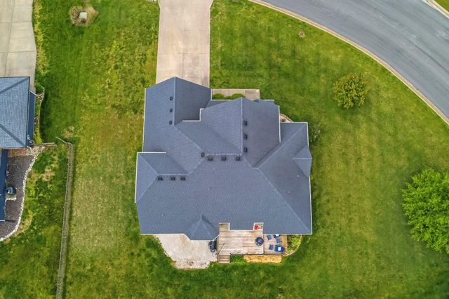 370 Shores Parkway, Rogersville, MO 65742