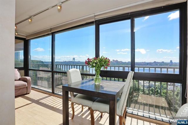 3 Horizon Road 618, Fort Lee, NJ 07024