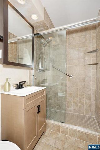 3 Horizon Road 618, Fort Lee, NJ 07024