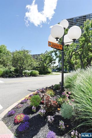 3 Horizon Road 618, Fort Lee, NJ 07024