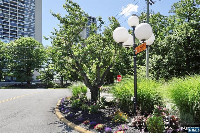 3 Horizon Road 618, Fort Lee, NJ 07024