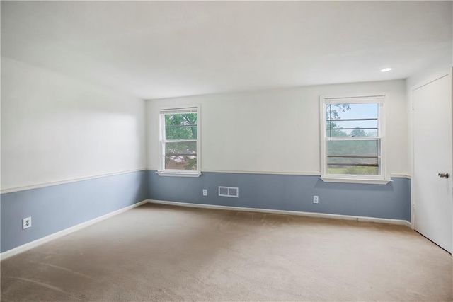 12629 Sycamore Avenue, Grandview, MO 64030